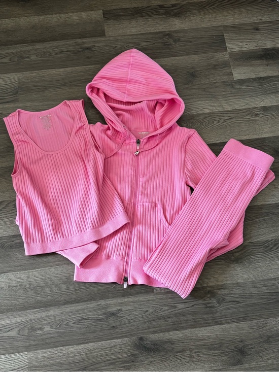 in.motion Other - Pink Ribbed 3-Piece Loungewear Set - Tank, Zip Hoodie & Leggings
